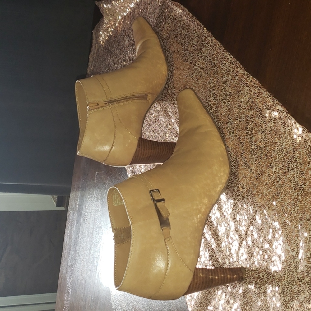 Camel Jennifer Moore Block Ankle Height Heels
